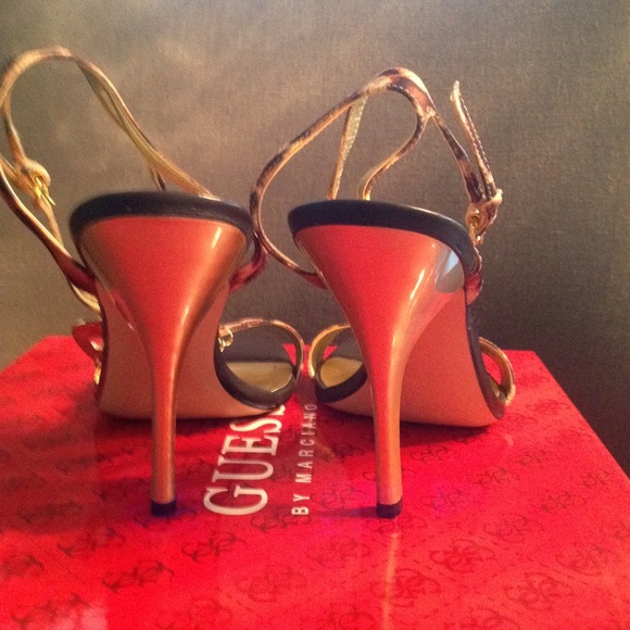 Guess Sandals - Picture 4 of 4